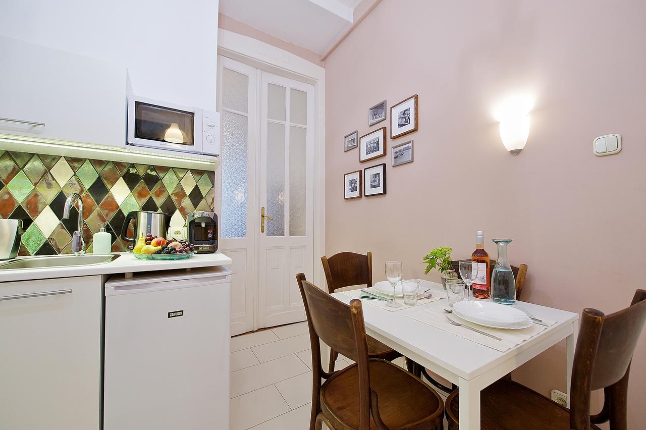 Green Door Family Apartment Budapeszt Zewnętrze zdjęcie